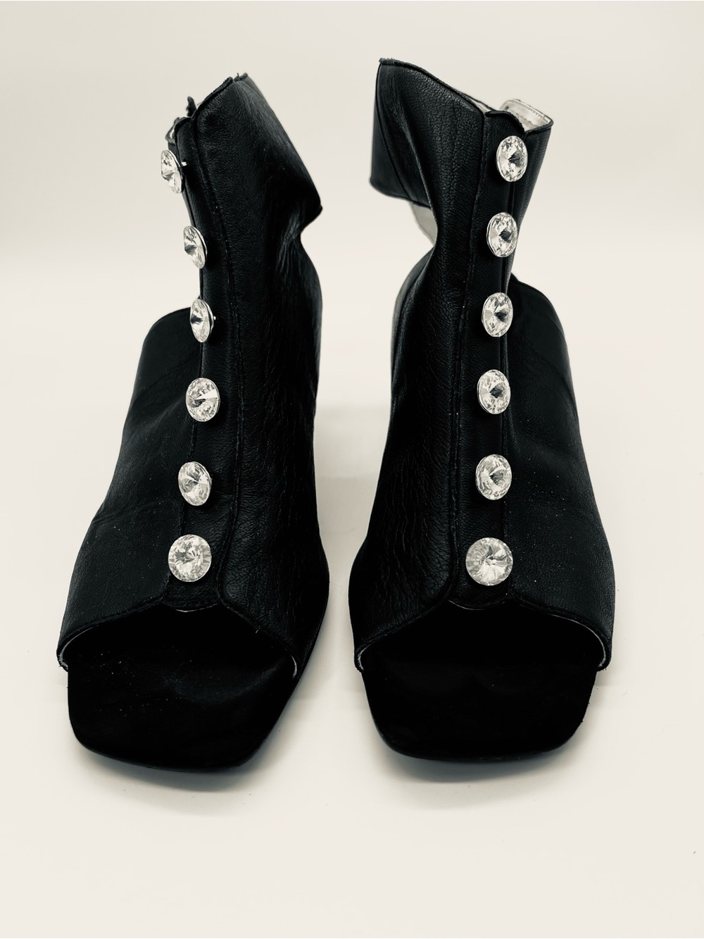 Onex Rock-On-3 Rhinestone Buttons Open-Toe Dress sandals Black Wedge  Sz 10
